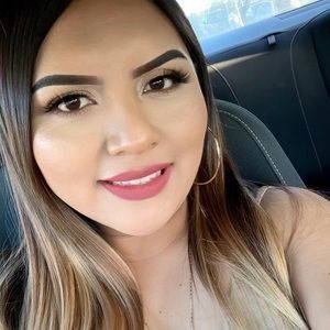 Meet your Posher, Itzel